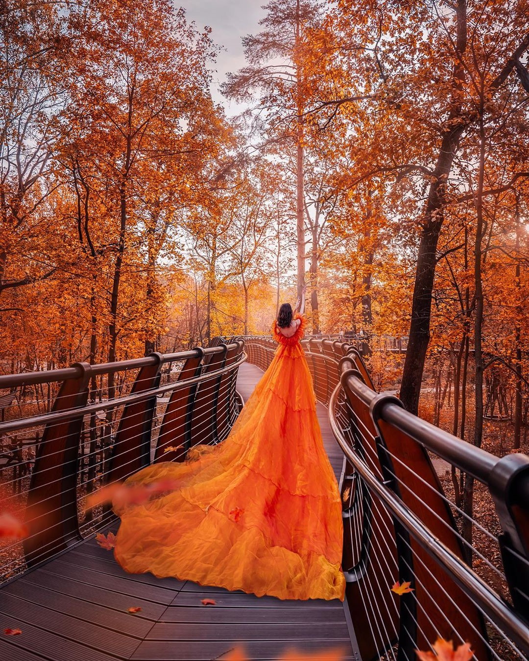 Photographer Shoots Dreamy Gowns Against Jaw-Dropping Scenery #2 | Her Beauty