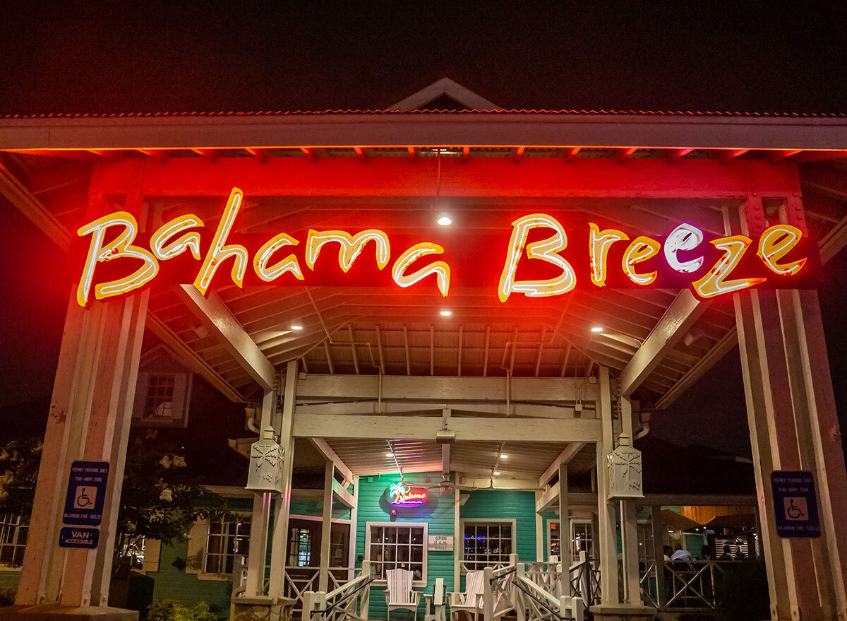 bahama breeze storefront