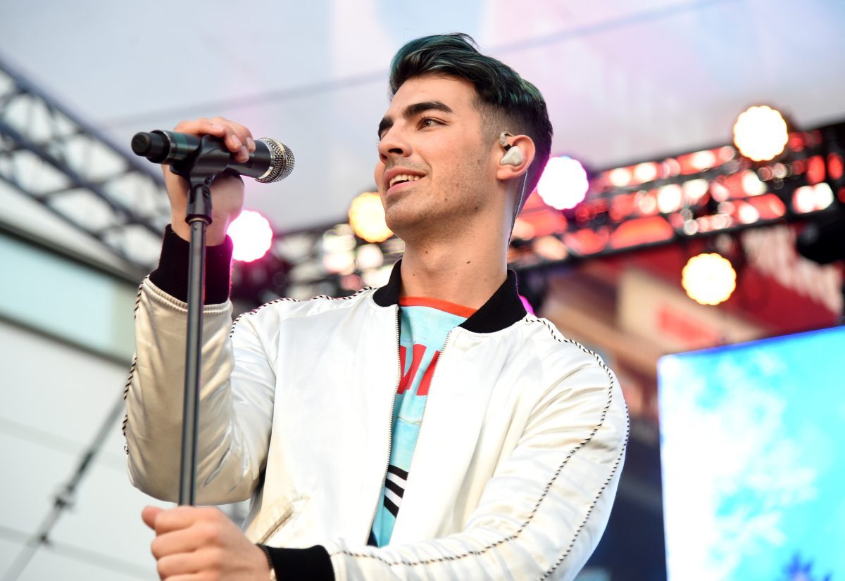 LOS ANGELES, CA - DECEMBER 04: Recording artist Joe Jonas of DNCE performs onstage at 102.7 KIIS FM's Jingle Ball Village at KIIS FMs Jingle Ball 2015 Presented by Capital One pre-show on December 4, 2015 in Los Angeles, California. 