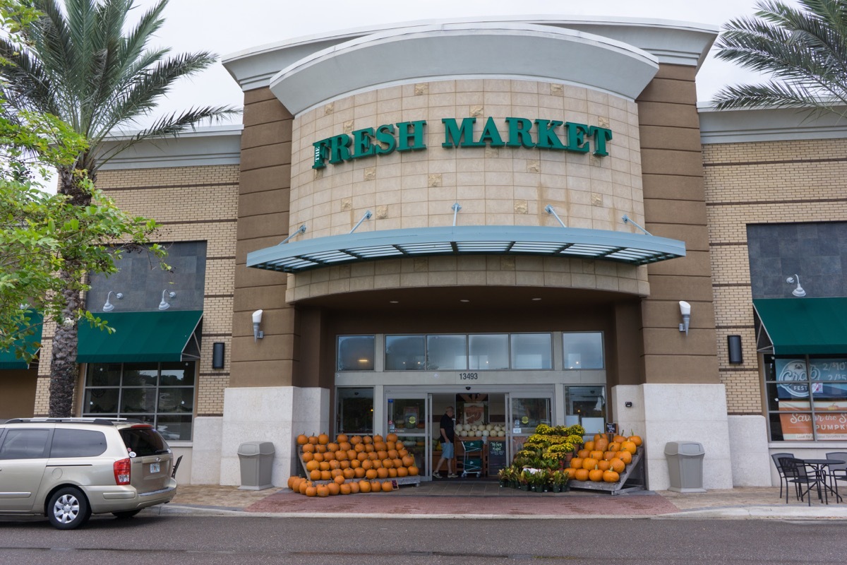 the fresh market grocery store