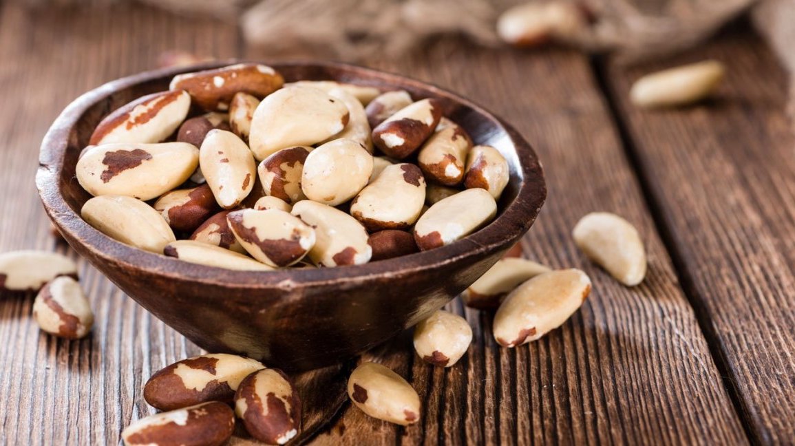 Brazil nuts | 10 Healthy Foods That Are Poisonous When Eaten Wrong | Her Beauty