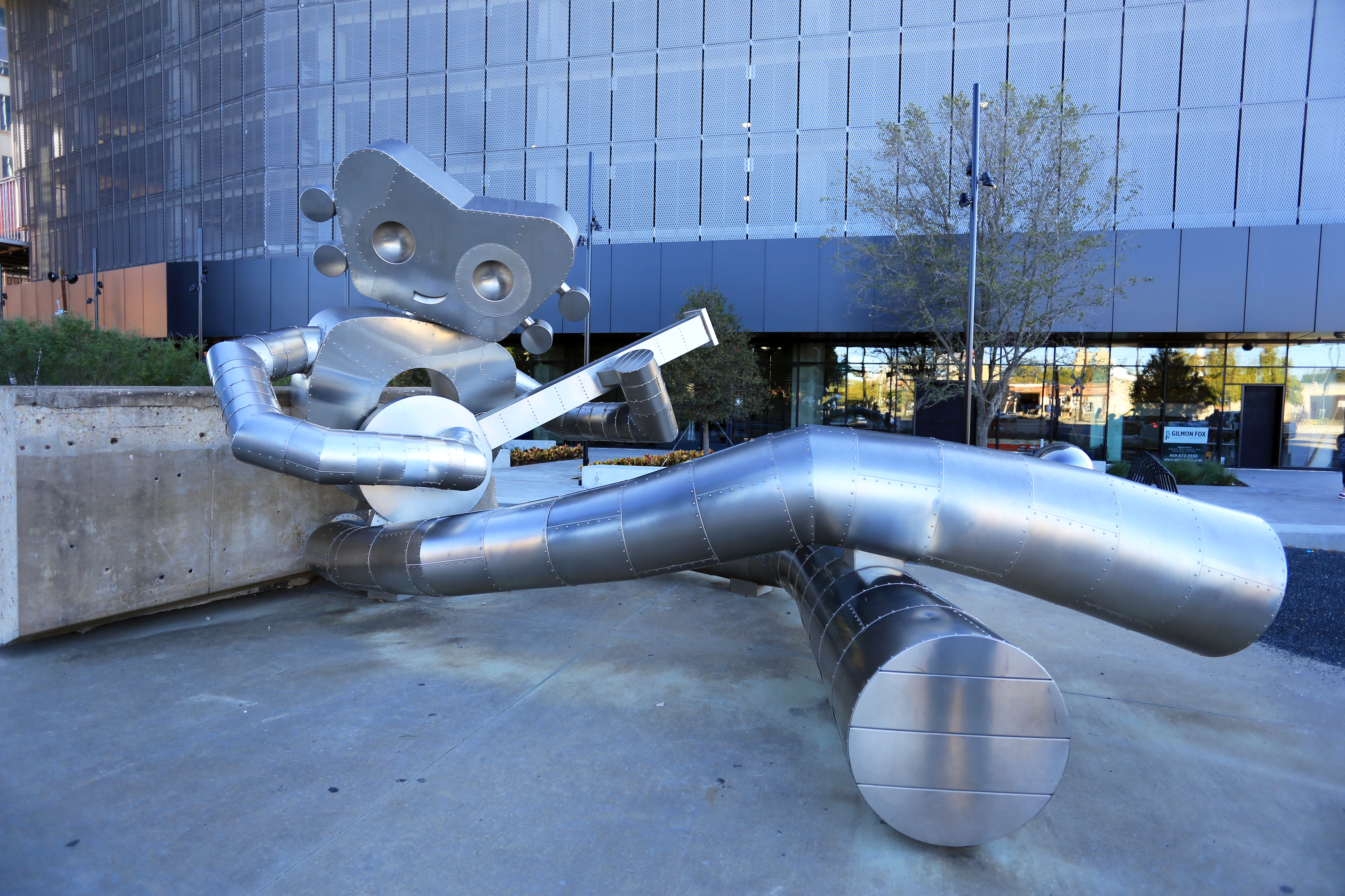 things to do in dallas - dallas arts district