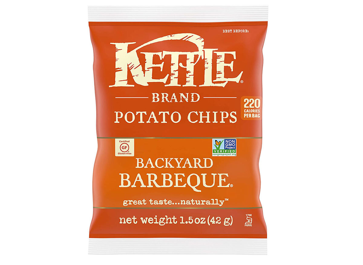 kettle brand backyard barbeque