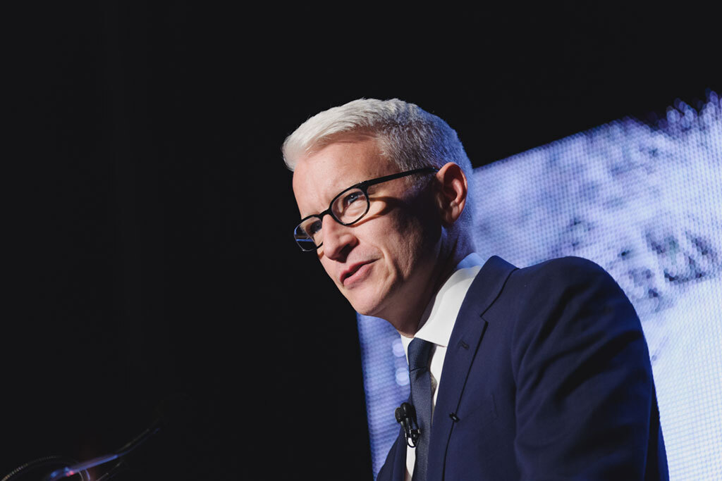 Anderson Cooper broadcasts from Toronto