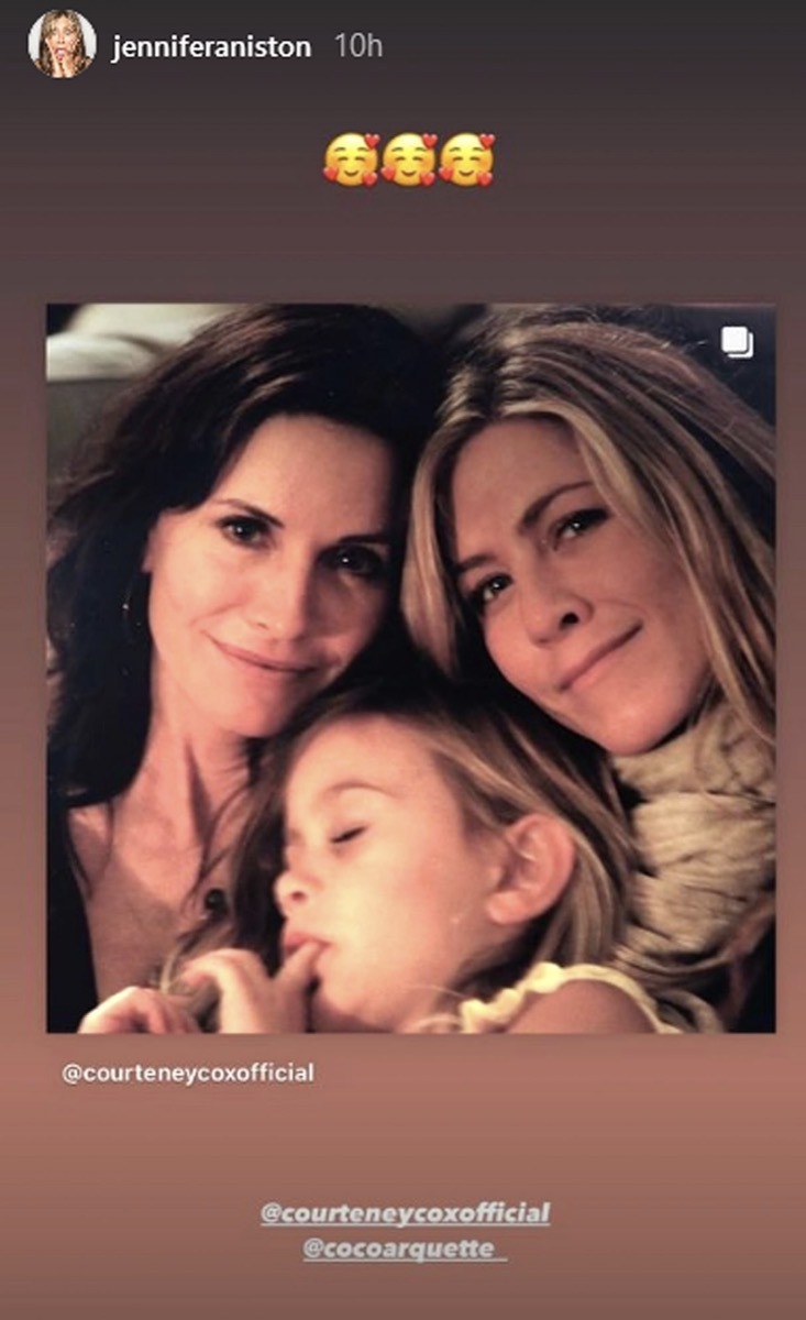 Jennifer Aniston, Courtney Cox, and Coco Arquette