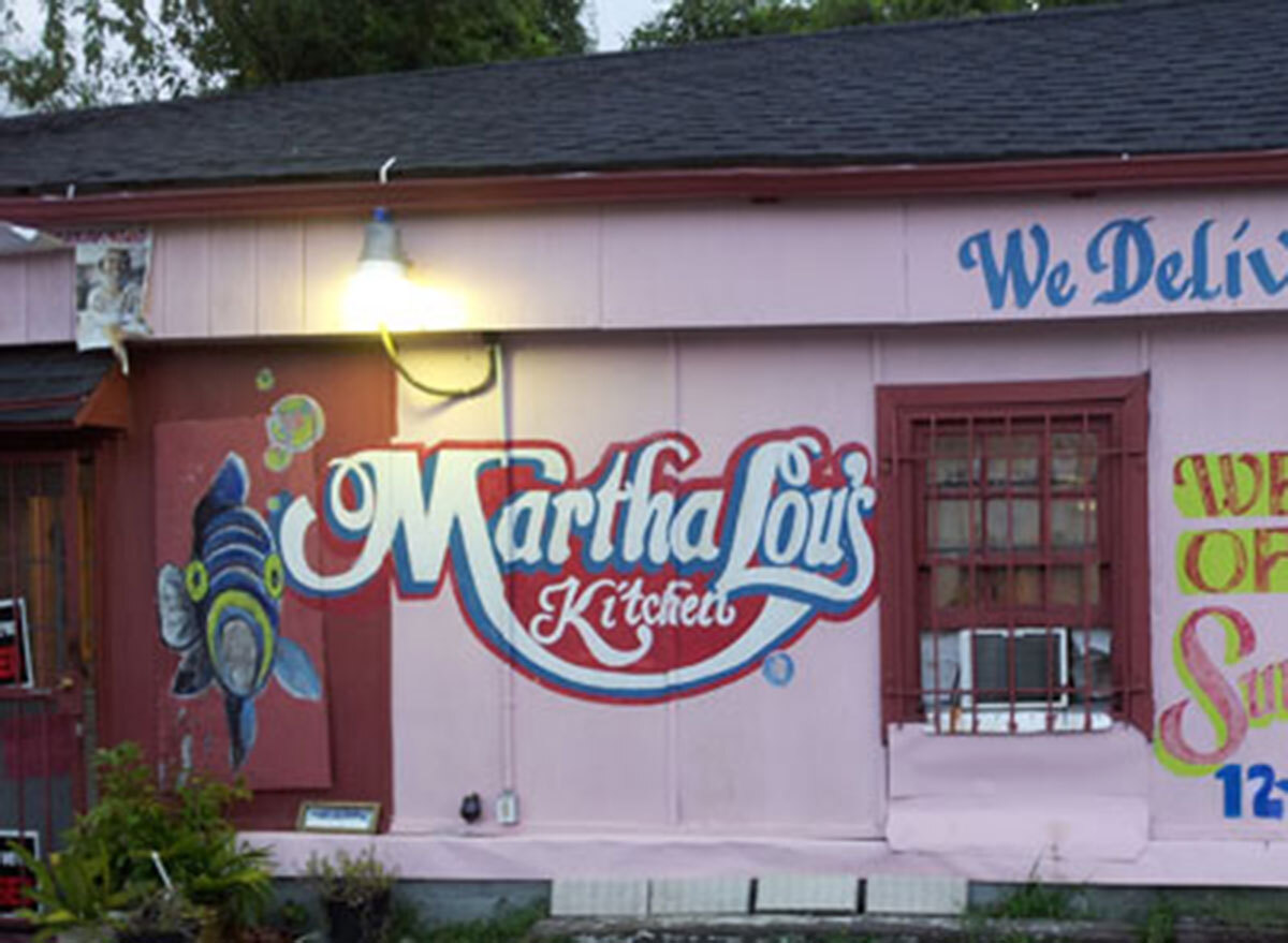 martha lous kitchen restaurant storefront