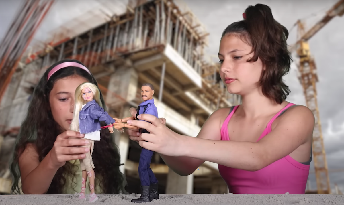 Kids playing with Eco Warrior Barbie in the hoax video