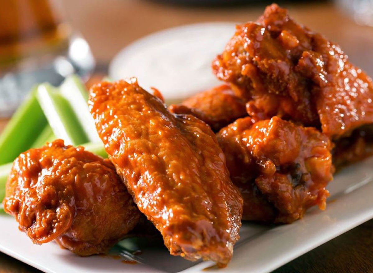 buffalo wings with celery sticks