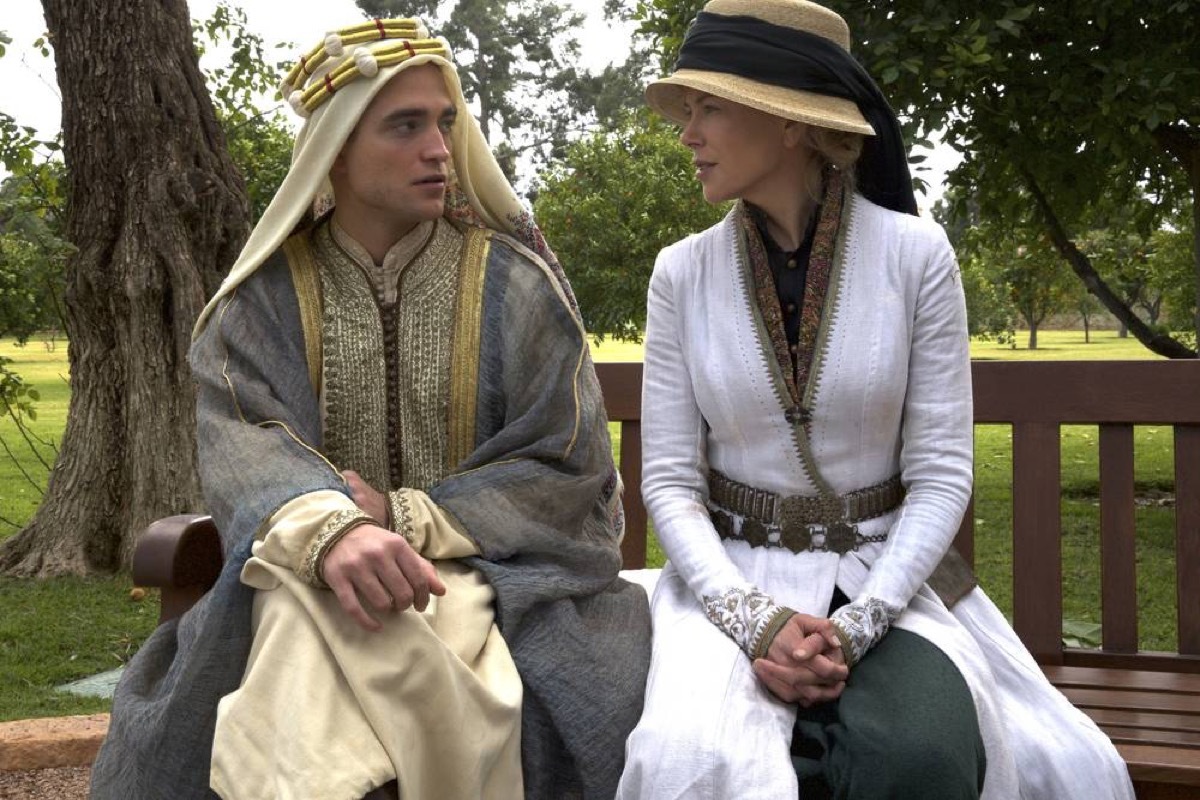 nicole kidman in queen of the desert