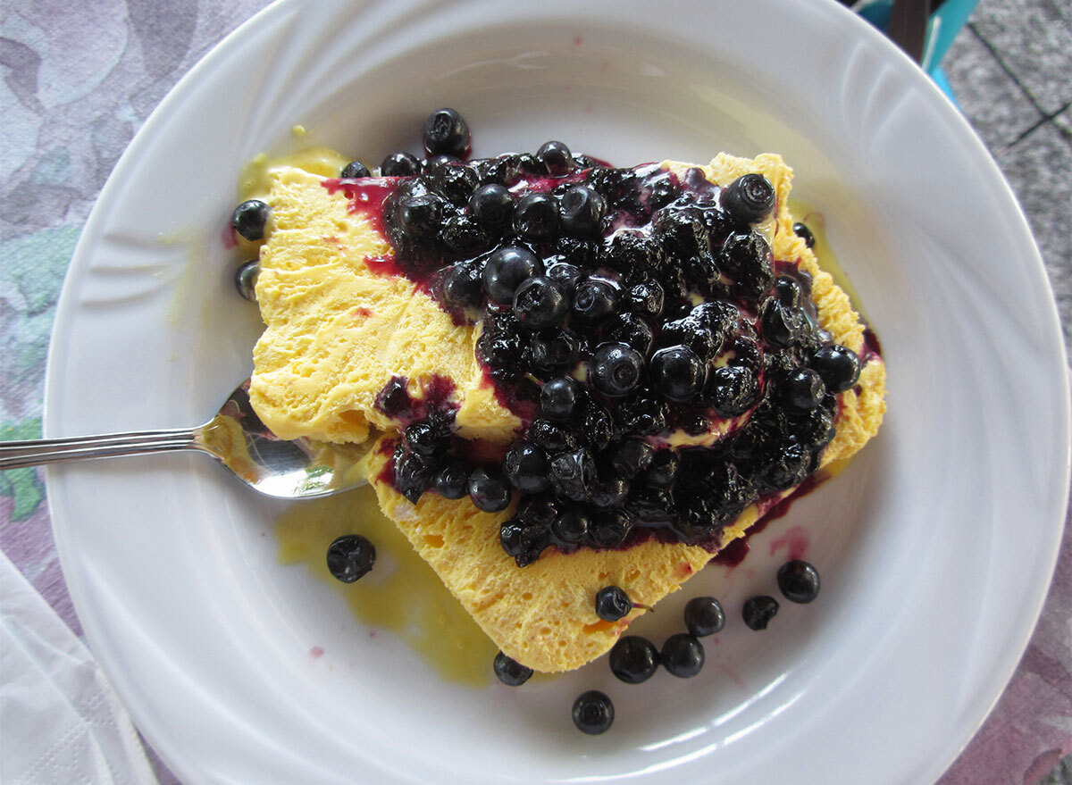 italian zabaione dessert with blueberries