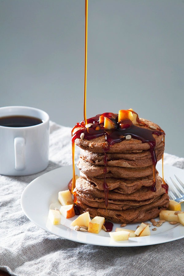 apple cinnamon protein pancakes recipe