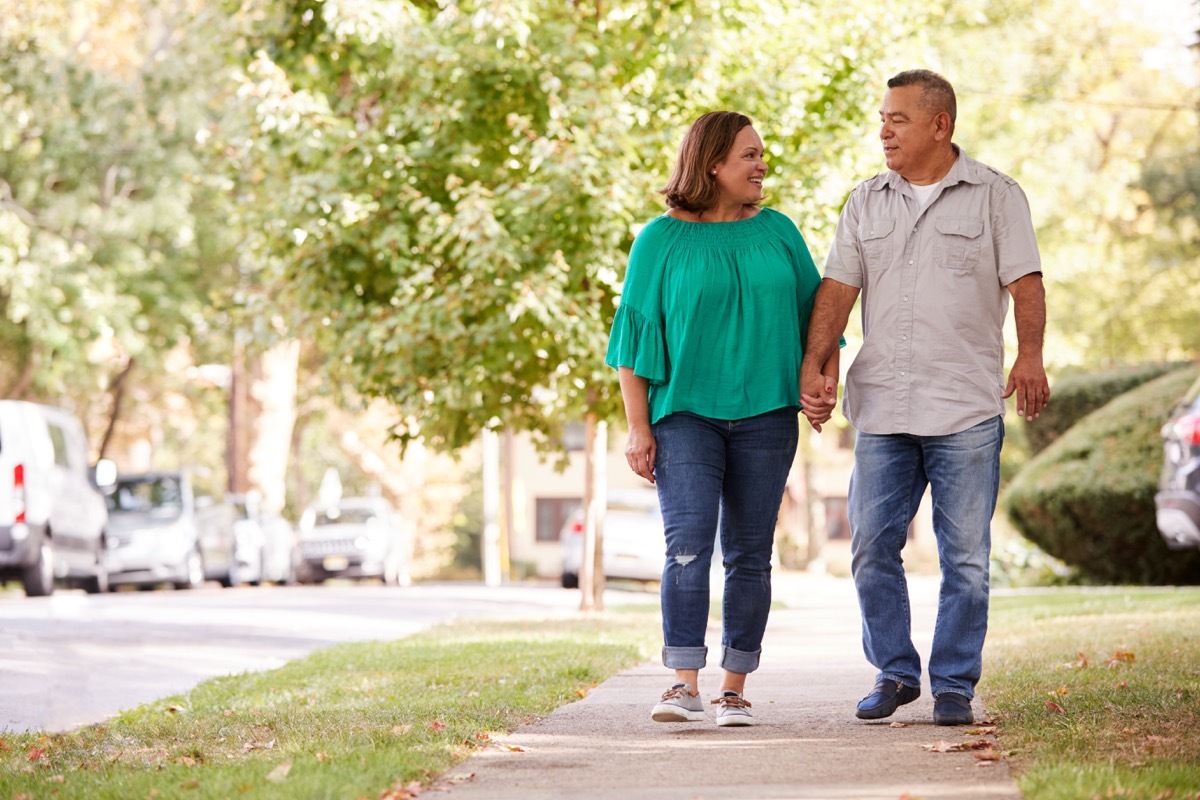 couple walking and talking together, ways to feel amazing