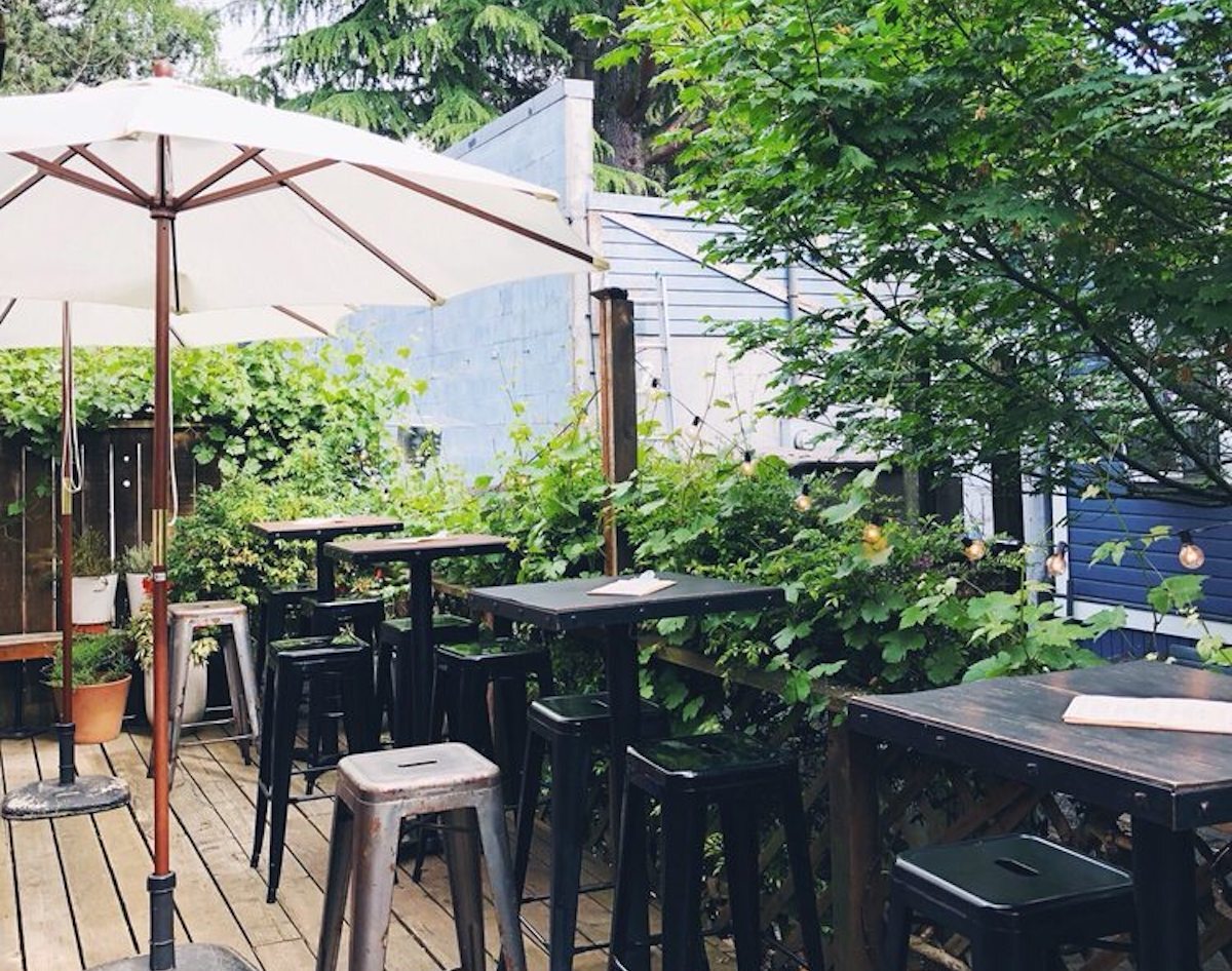 Bottlehouse in Seattle, the best outdoor bar in Washington