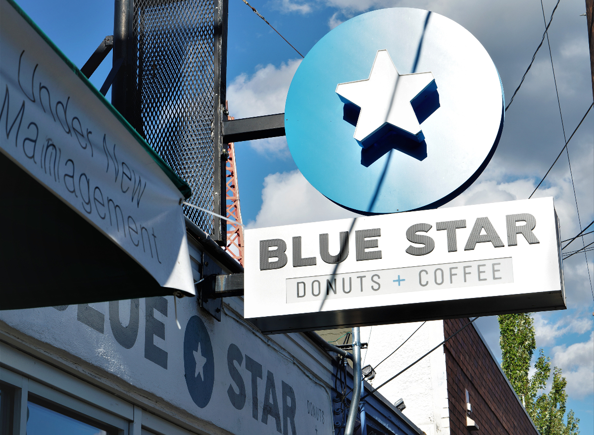 blue star donuts