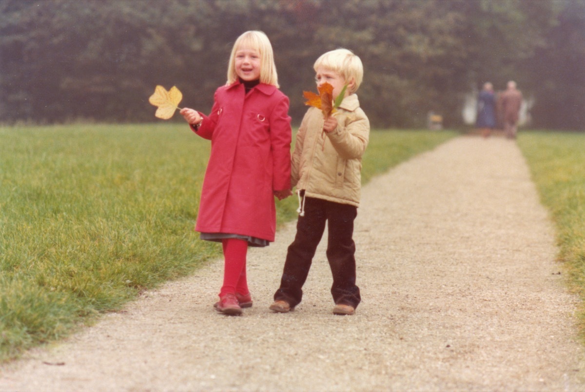 1970s kids walking around in the park, 1970s nostalgia