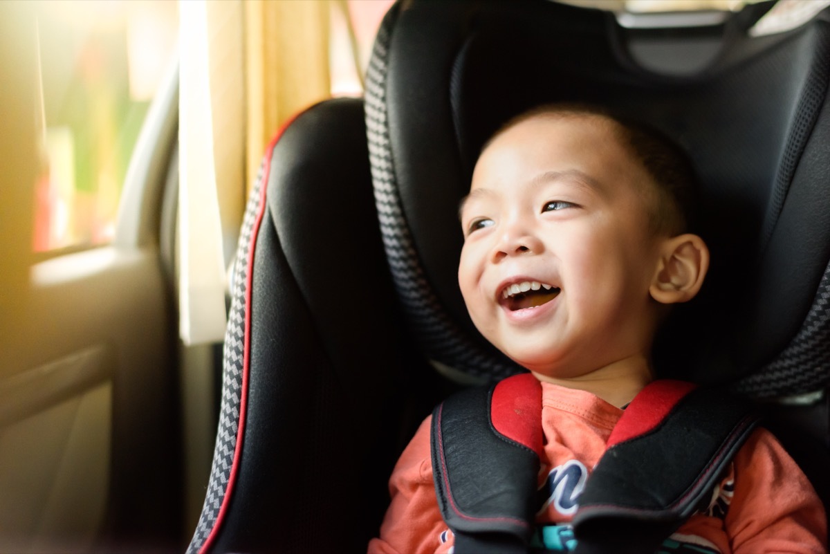 kid in car seat things grandparents should never do