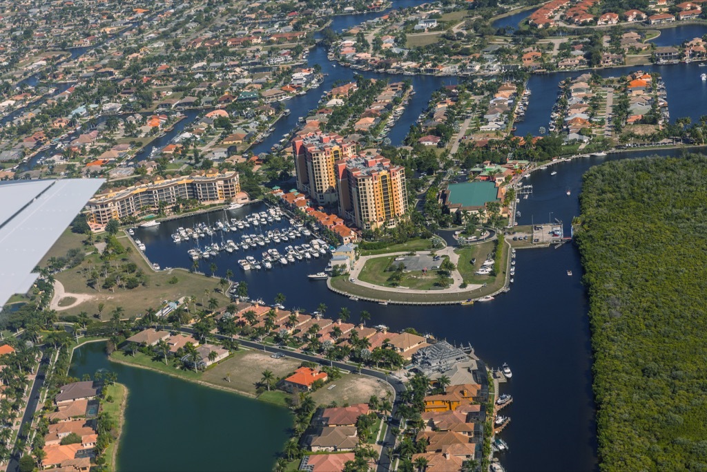 Cape Coral, happiest cities, longest-living cities, worst singles scenes, best cities to buy a mansion, flip a house, longest commutes, commute, tax friendly cities