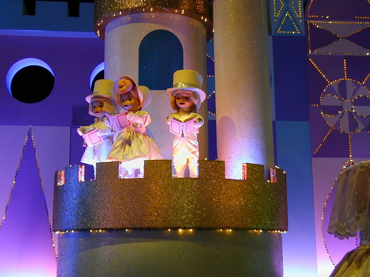 it's a small world, disney ride