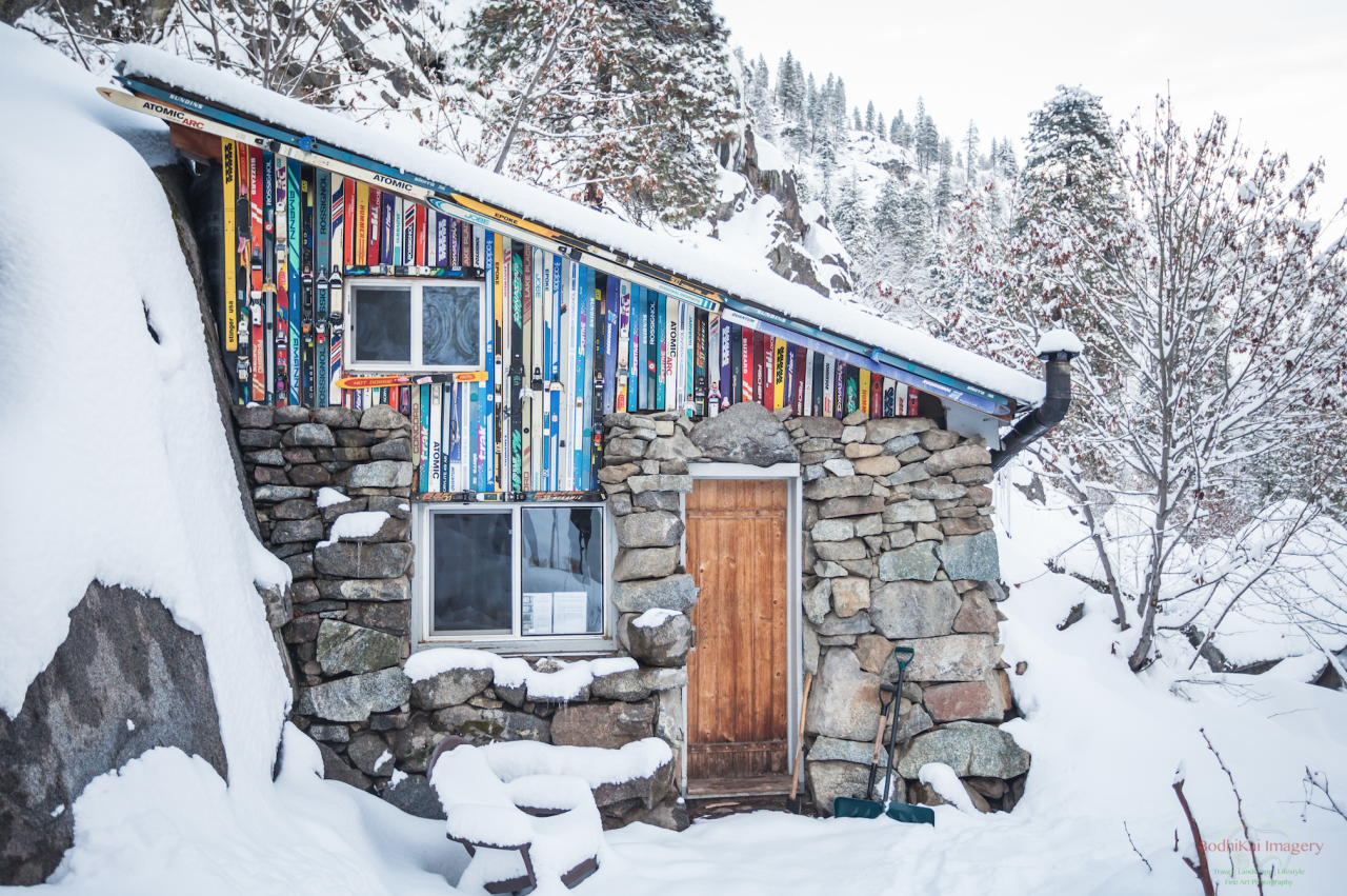 stunningly-dreamy-remote -cabins-in-the-middle-of-nowhere-01