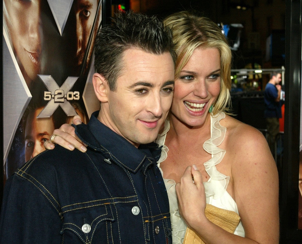 Rebecca Romijn and Alan Cumming in 2003