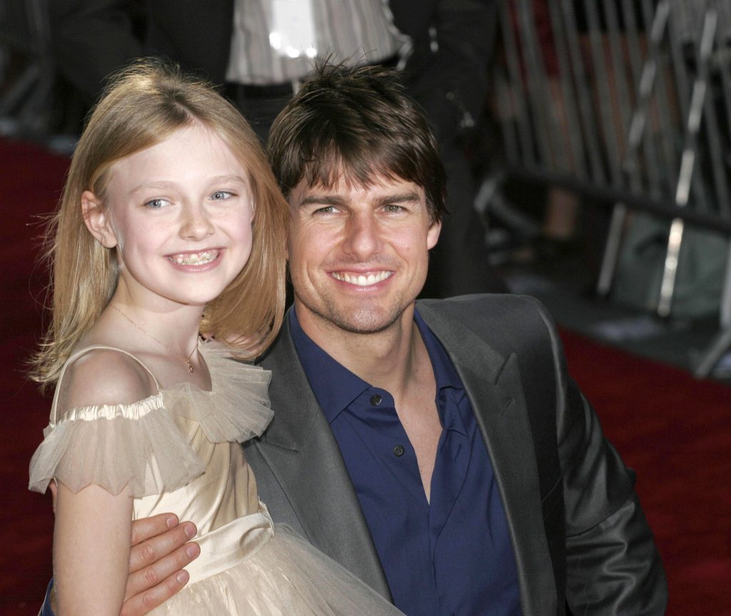 Dakota Fanning Tom Cruise War of the Worlds