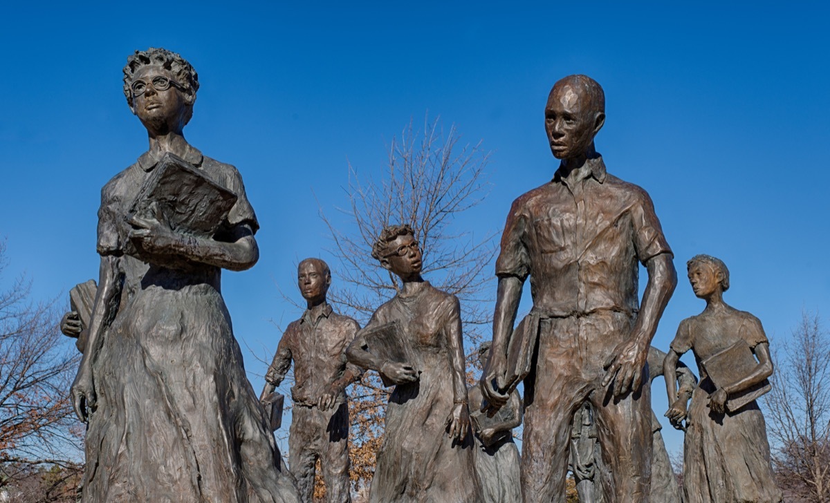 little rock nine statue arkansas famous state statues